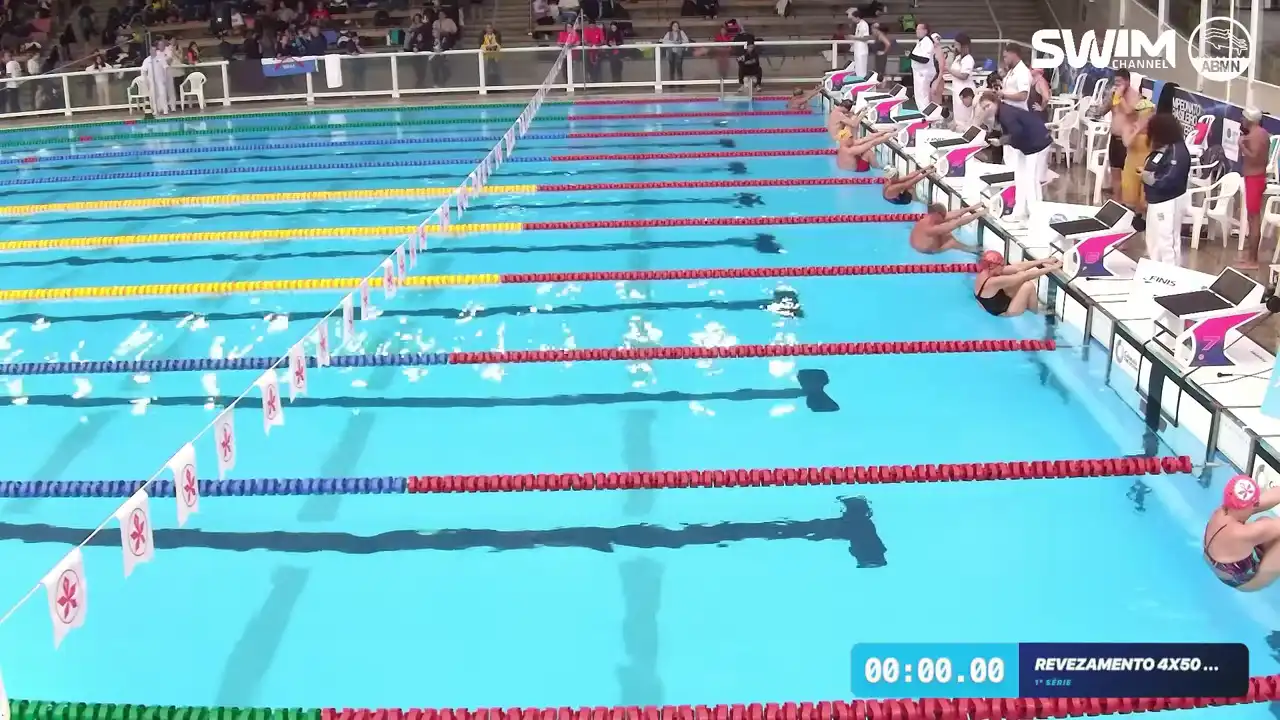 Revezamento 4×50m Medley Misto