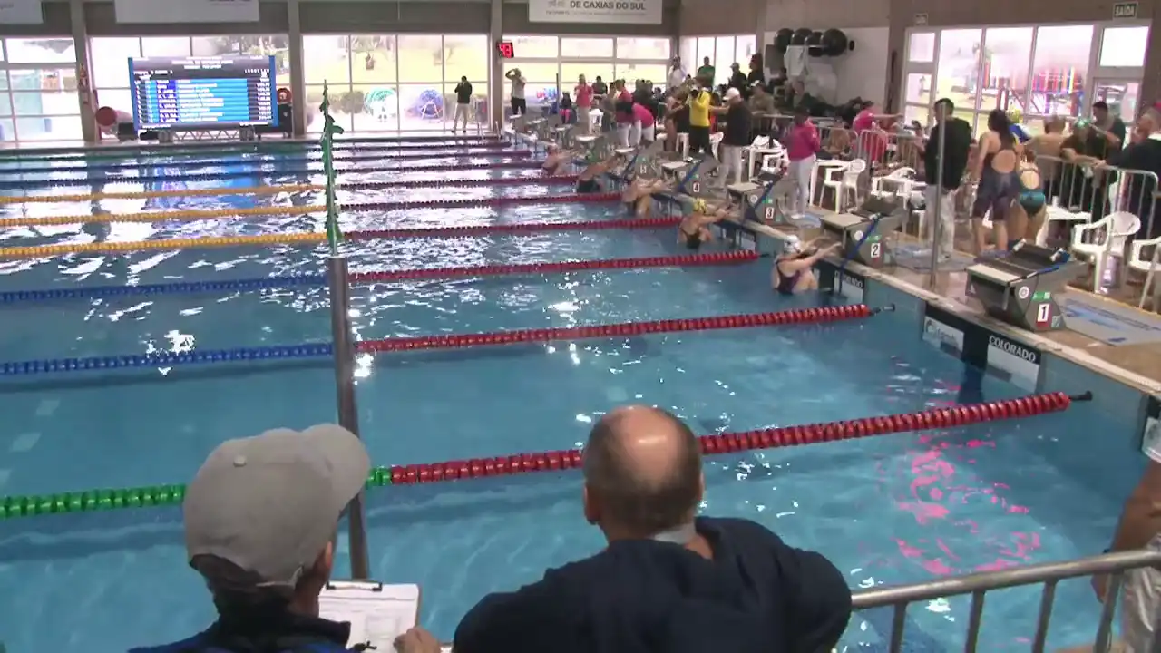100m Costas Feminino - Série 4